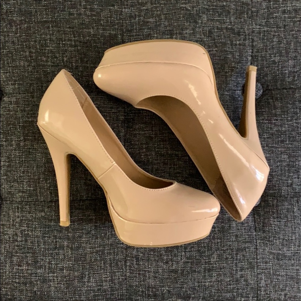 Lauren Conrad Patent Pumps